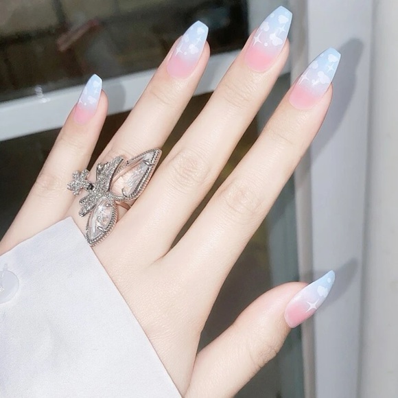 Cloud print square tip press on acrylic nails - Picture 1 of 2